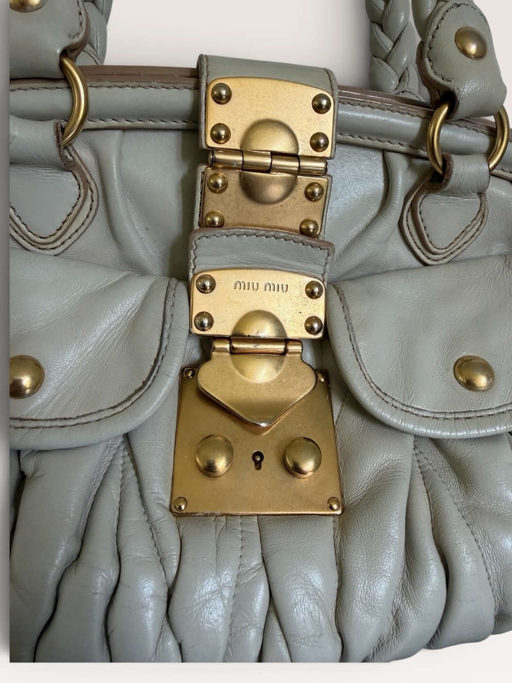 Vintage Miu Miu Ivory Matelassé Leather Satchel Bag Gold Hardware - Picture 10 of 11